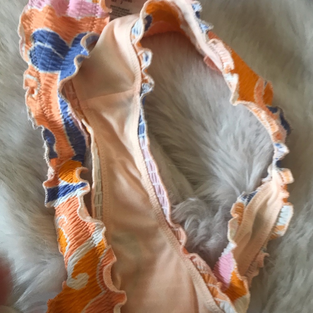 H&M Funky Pattern Bikini Bottom - Picture 4 of 5